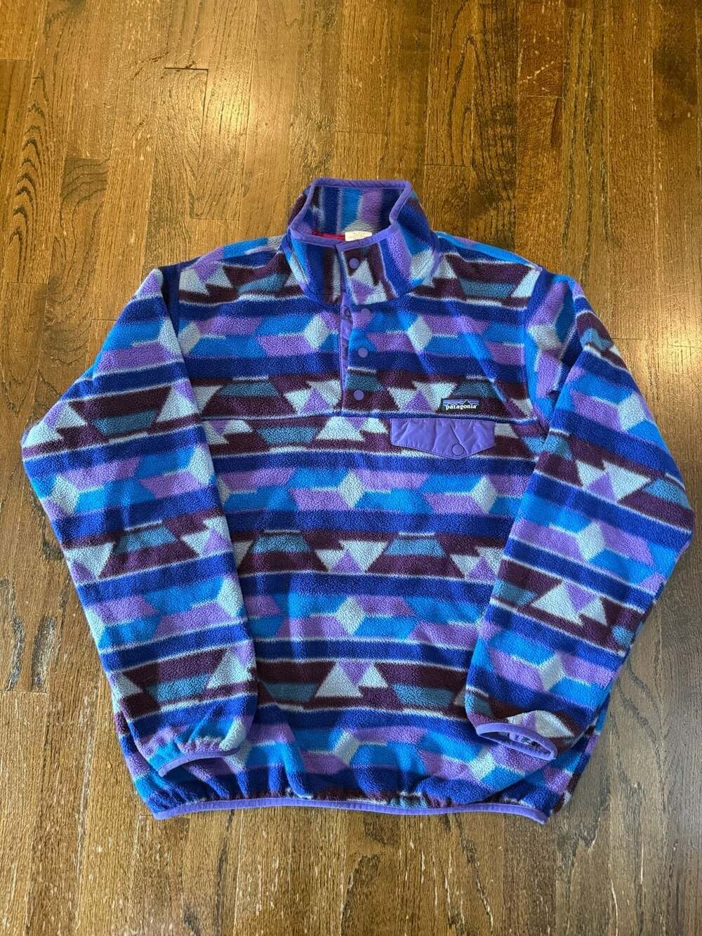 Patagonia Lightweight Synchilla Snap-T Fleece Size Women’s L Blue Aztec